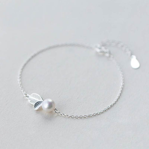 Bud Leaf Pearl Necklace Set